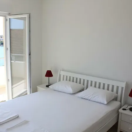 Appartement Mina *