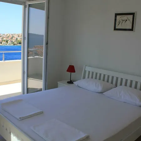 Appartement Mina *